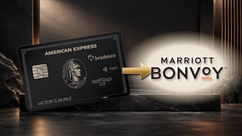 Cartão oficial Bradesco American Express Centurion em destaque, com seta para a logomarca Marriott Bonvoy sobre fundo ilustrativo escuro.